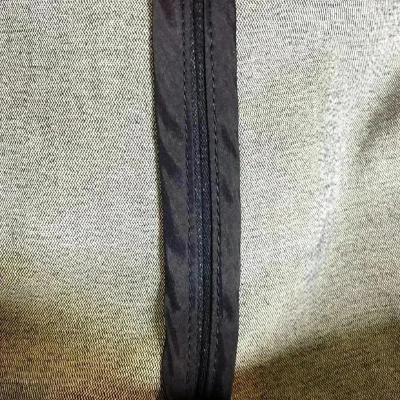 St. John Sport Denim Straight Leg Pants Size 6 - Picture 7 of 7